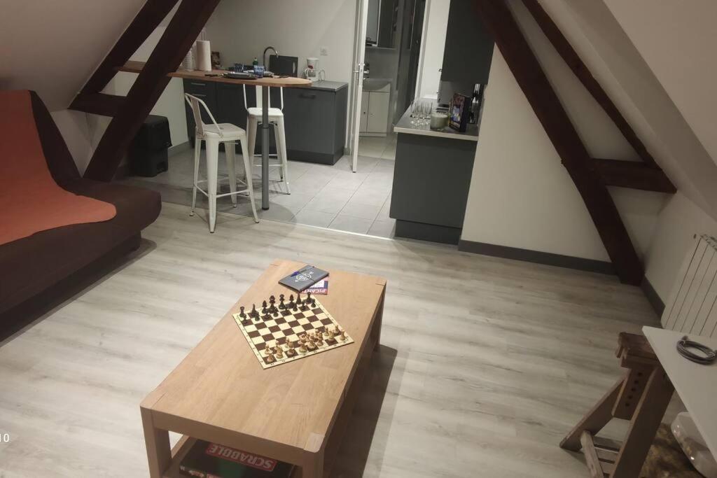 Appartement De Charme La Croix-Saint-Ouen 外观 照片